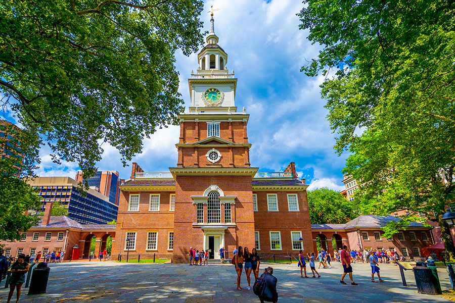 The backside of Independence Hall on a blue sky, summer day.